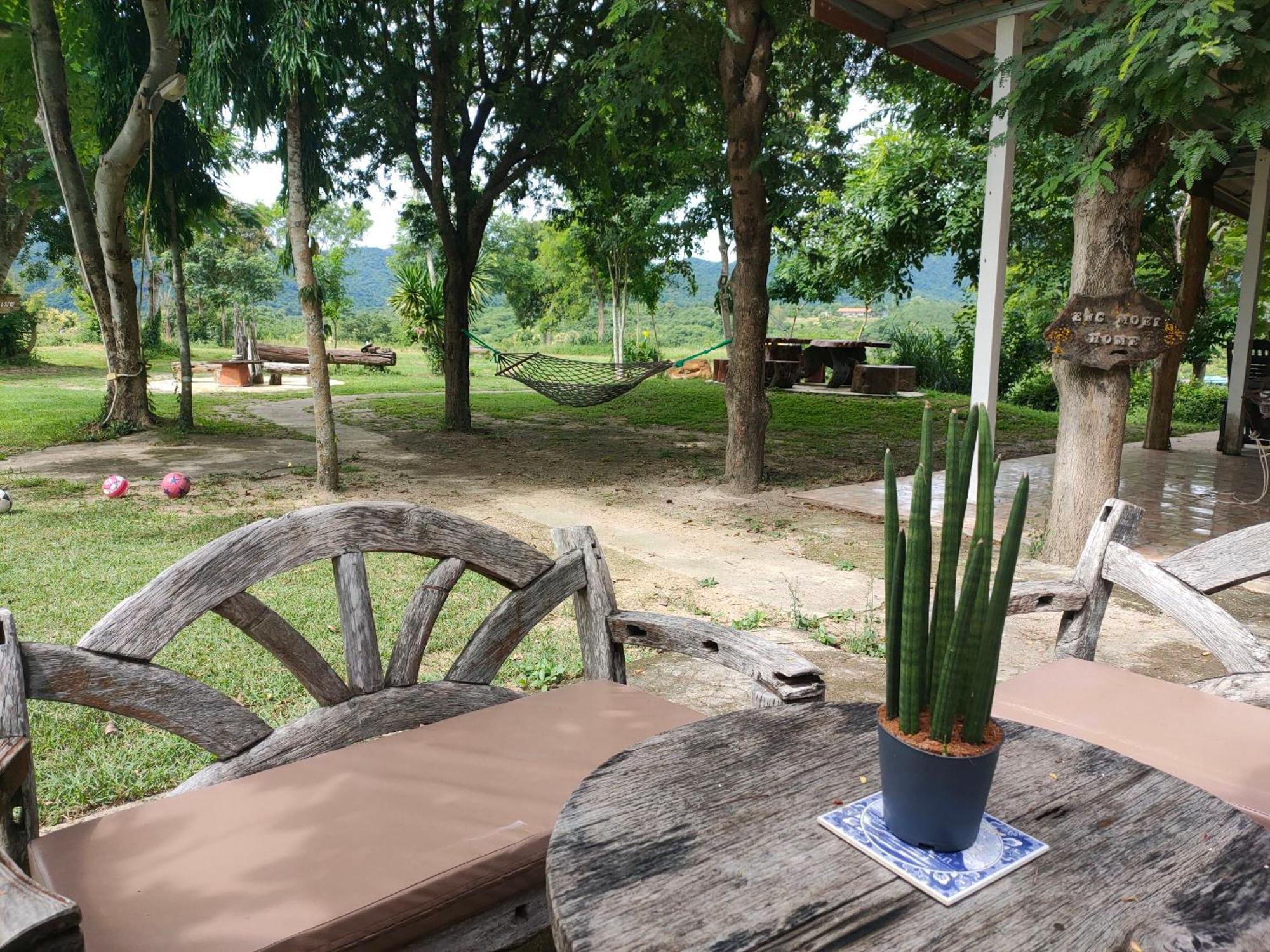 บ้านอิงเมยแคมป์ แก่งกระจาน Ban Phu Bon ภายนอก รูปภาพ